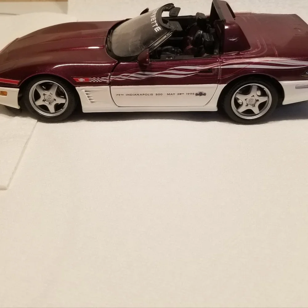 Vintage intricate model